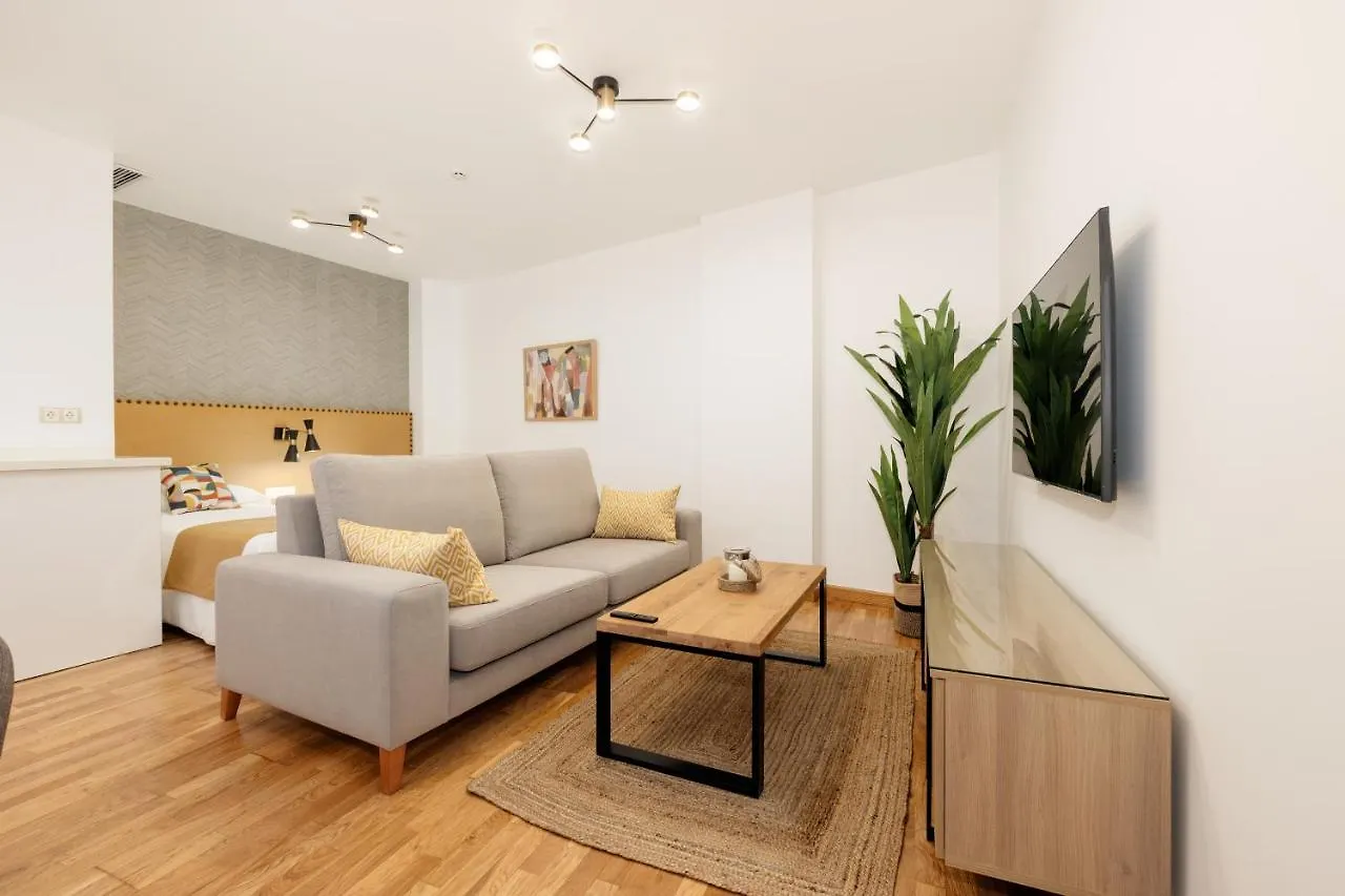 Apartamentos Debambu Malaga Apartment